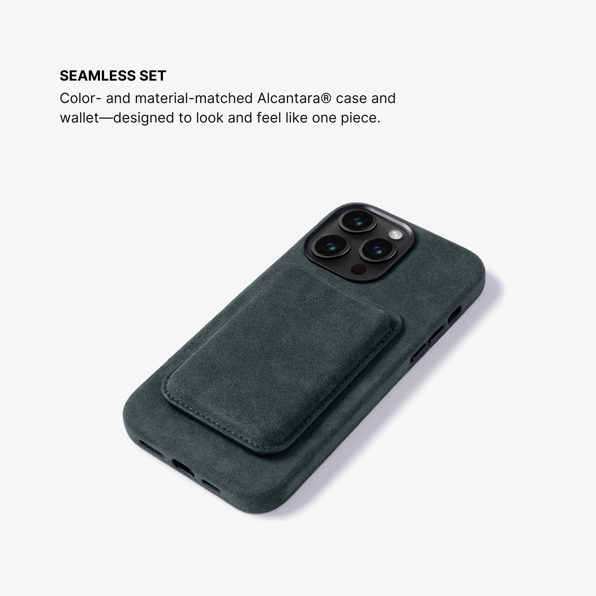 Alcantara® MagSafe Wallet - Racing Green